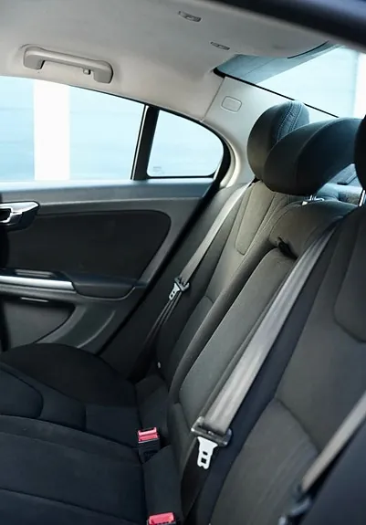 Volvo S60 2011 photo 5