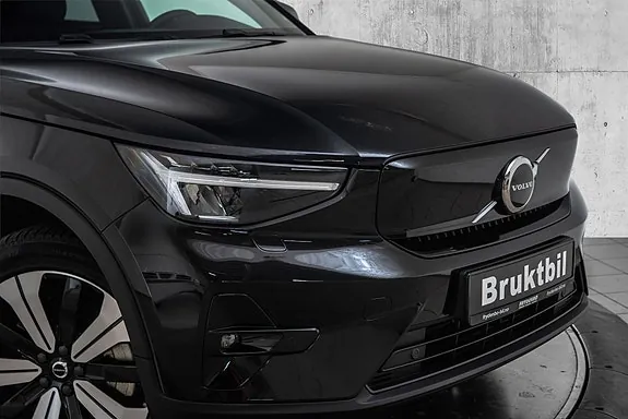 Volvo Xc40 2023 photo 2