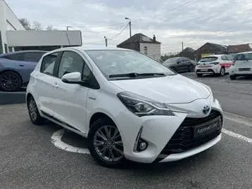 Toyota Yaris 2017 photo 3