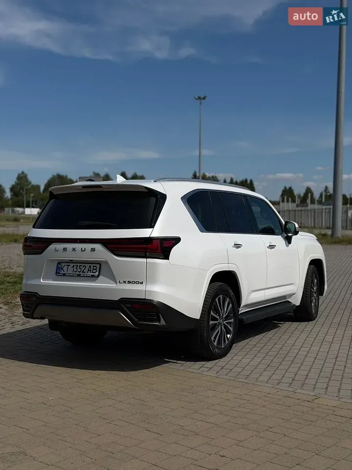 Lexus Lx 2022 photo 3