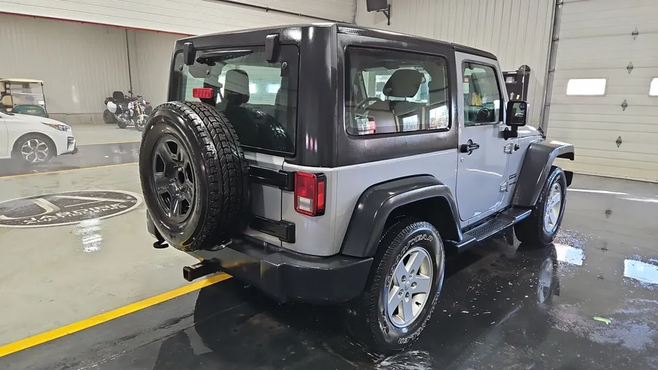 Jeep Wrangler 2018 photo 4