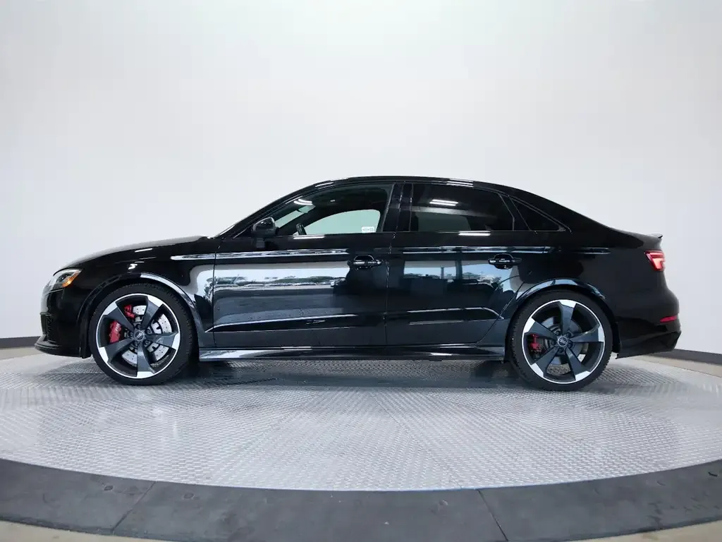 Audi Rs3 2019 photo 2