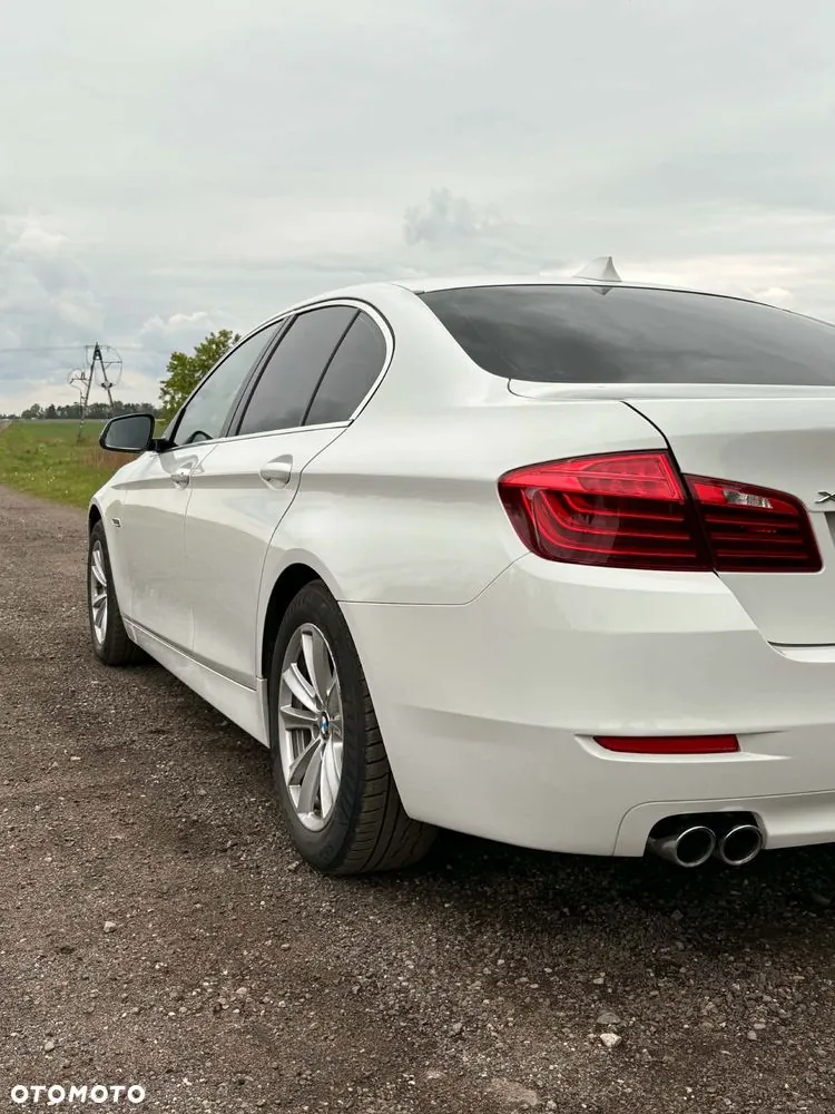 BMW Seria 5 2016 photo 5