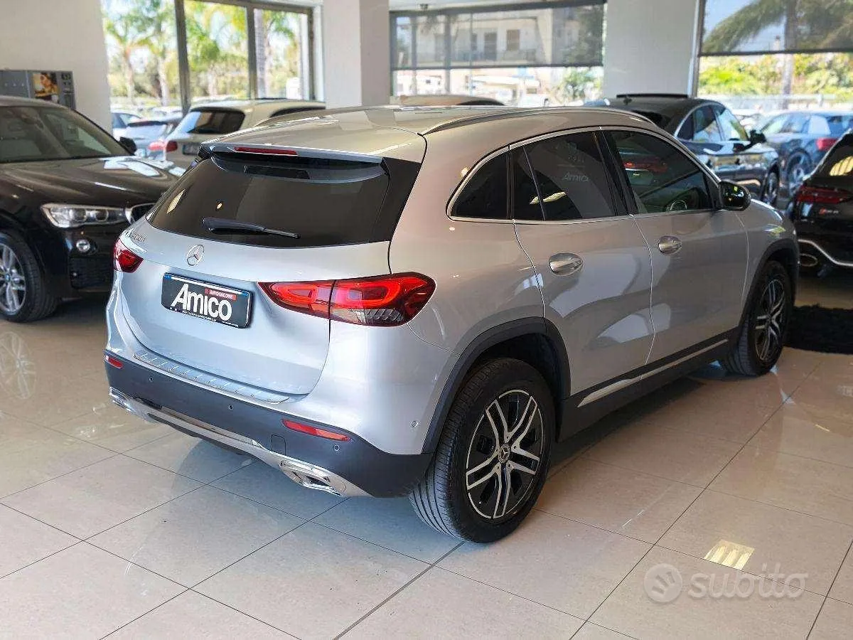 Mercedes-Benz Gla 2022 photo 4