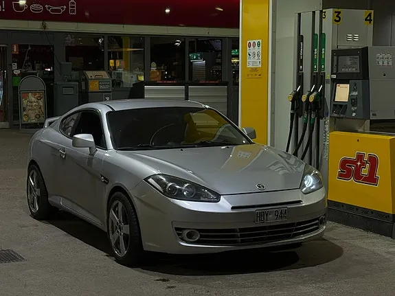 Hyundai Coupe