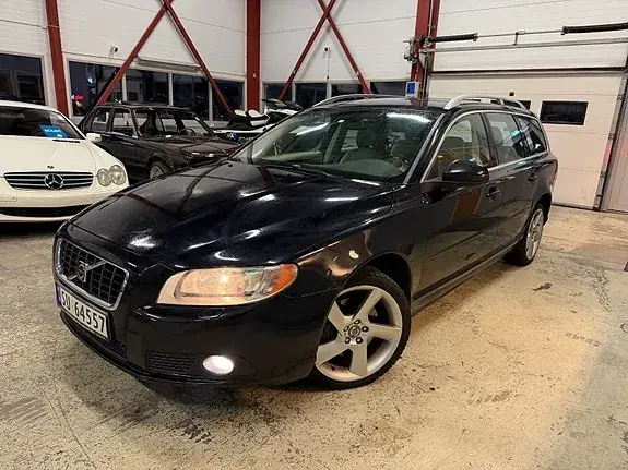 Volvo V70 2008 photo 2