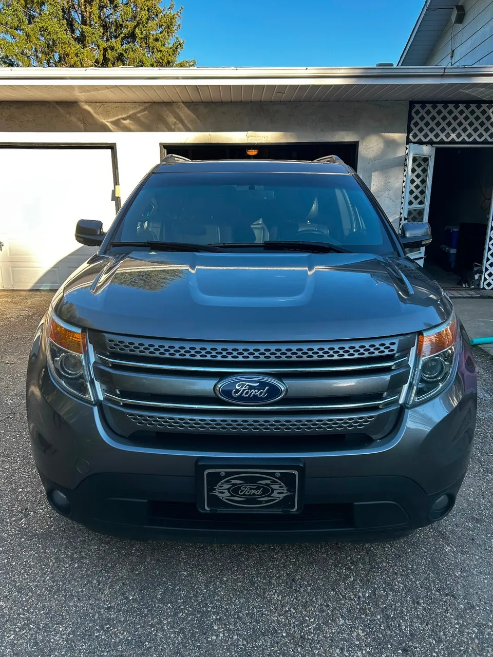 Ford Explorer 2011 photo 3