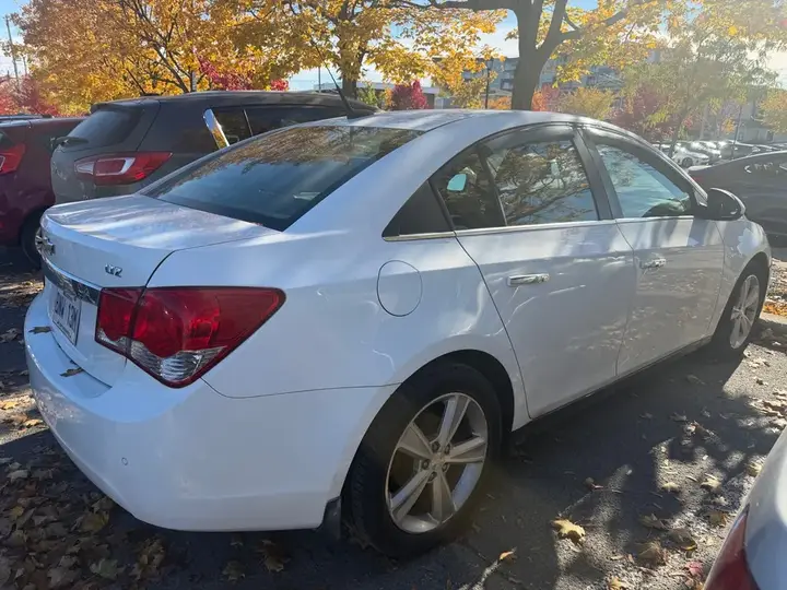 Chevrolet Cruze 2012 photo 5