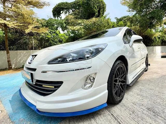 Peugeot 408