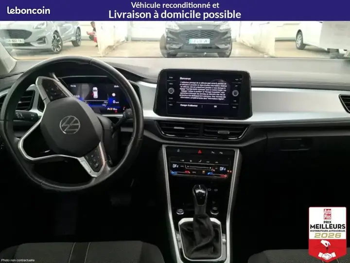 Volkswagen T-Roc 2023 photo 3