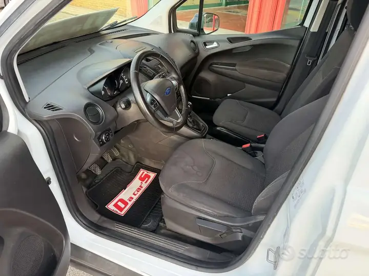 Ford Transit Courier 2020 photo 2