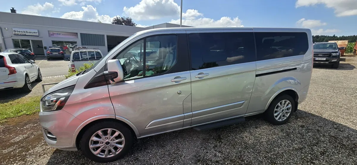 Ford Transit Custom 2022 photo 2