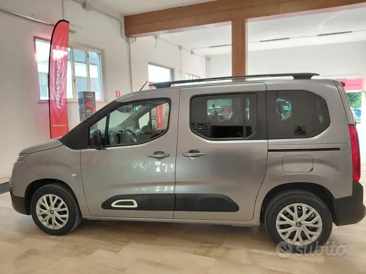 Citroen Berlingo 2022 photo 3
