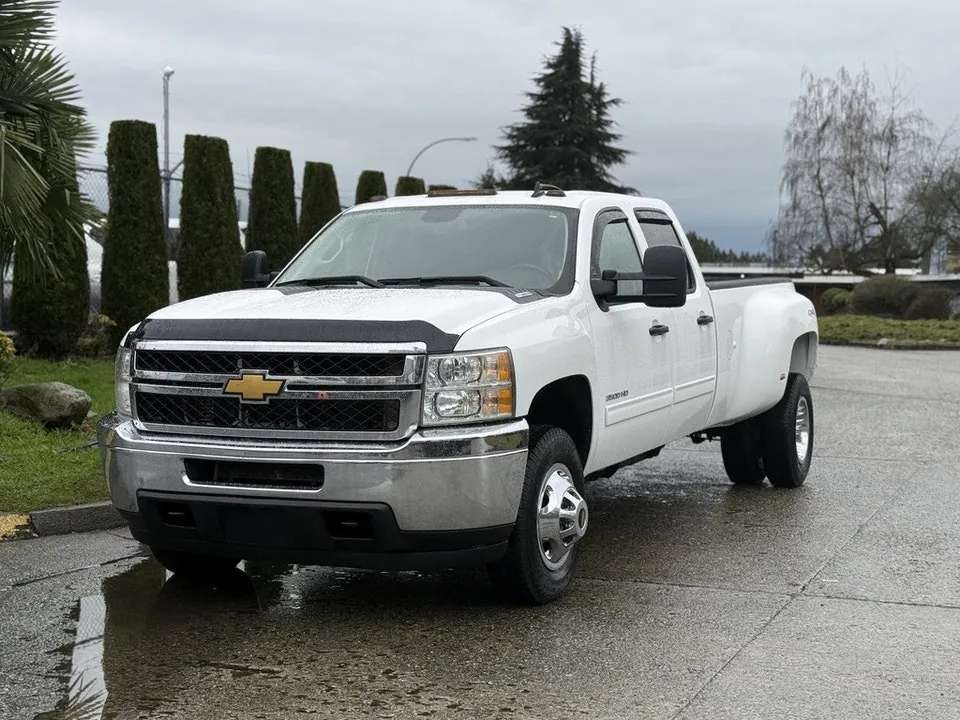 Chevrolet Silverado 3500Hd 2013 photo 4