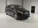 Mercedes-Benz V-Class 2023 photo 2