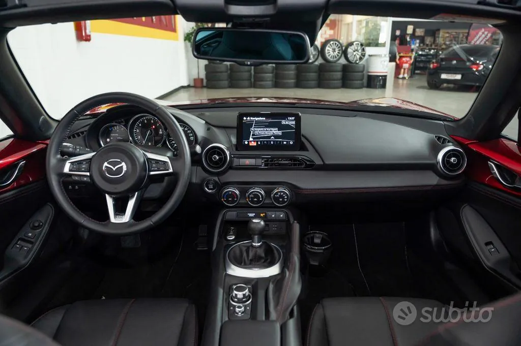 Mazda Mx-5 2018 photo 2