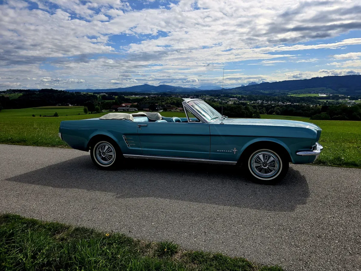 Ford Mustang 1966 photo 3