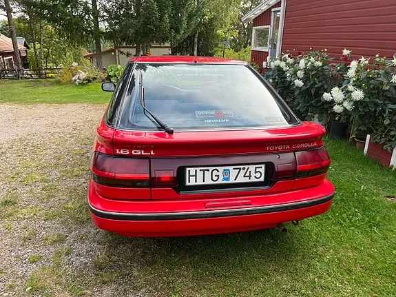 Toyota Corolla 1992 photo 4