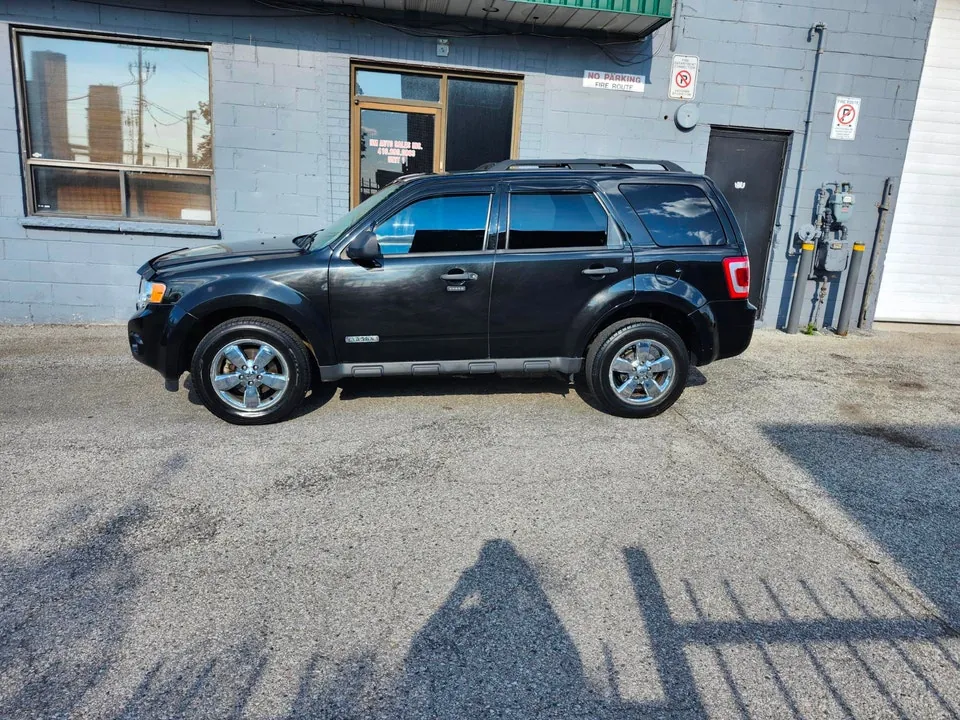 Ford Escape 2011 photo 4