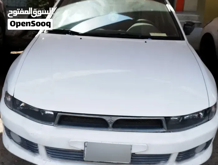 Mitsubishi Galant 2006 photo 2