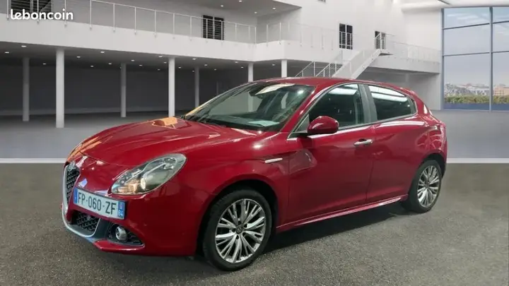 Alfa Romeo Giulietta 2020 photo 2