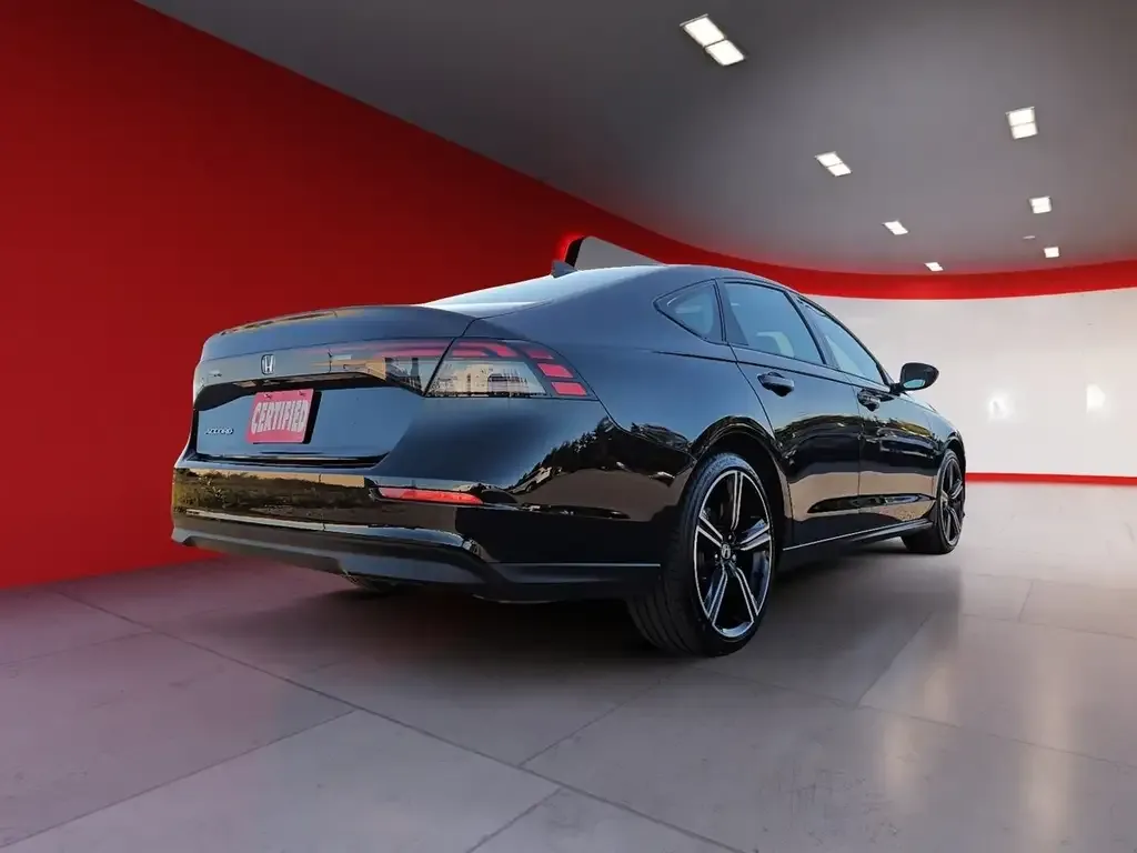 Honda Accord 2026 photo 4