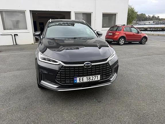 BYD Tang 2022 photo 4