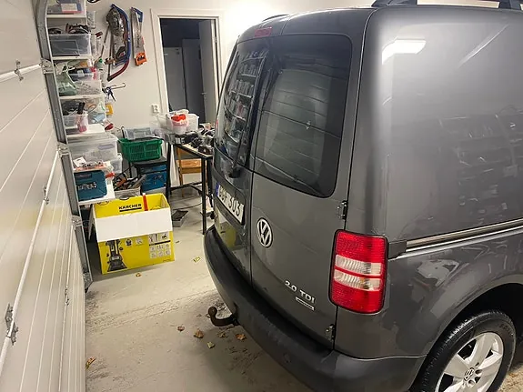 Volkswagen Caddy 2012 photo 2