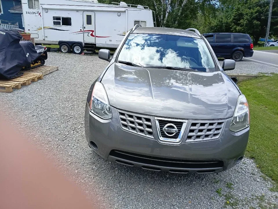 Nissan Rogue 2010 photo 4