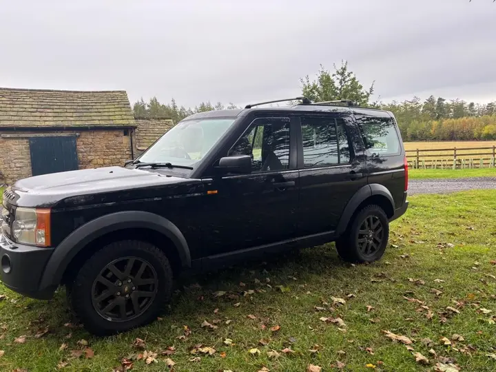 Land Rover Discovery 3 2007 photo 2