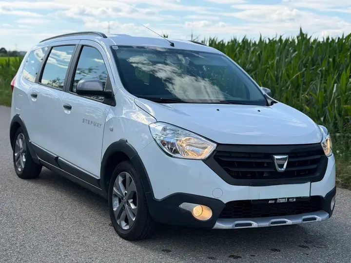 Dacia Lodgy
