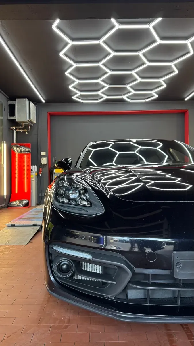 Porsche Panamera 2022 photo 2