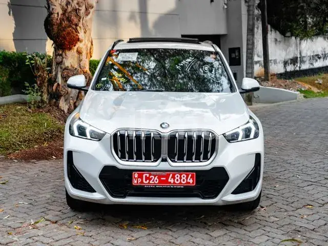 BMW X1 2025 photo 2
