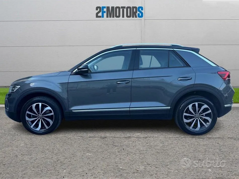 Volkswagen T-Roc 2023 photo 4