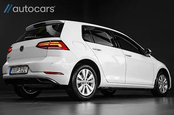 Volkswagen Golf I 2020 photo 3