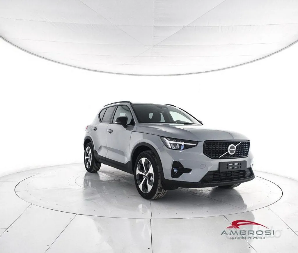 Volvo Xc40 2026 photo 2