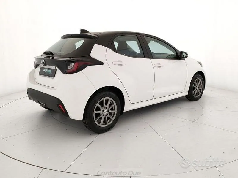 Toyota Yaris 2021 photo 5