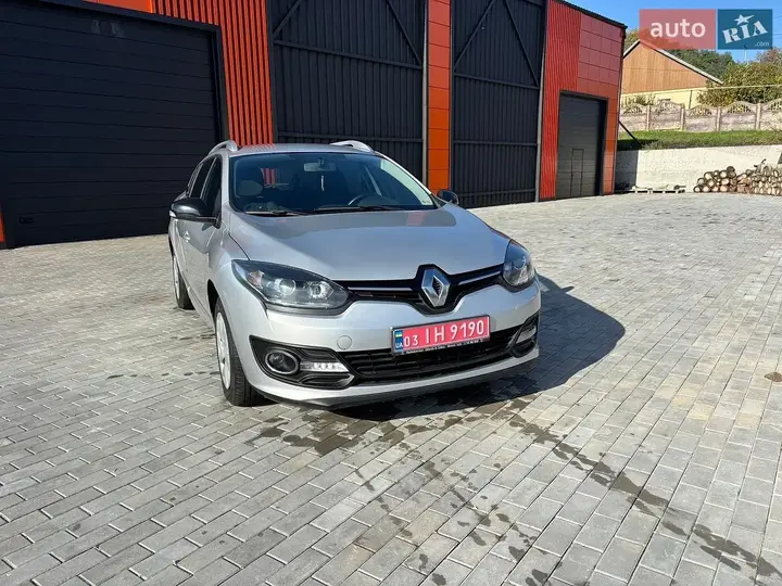 Renault Megane 2015 photo 3