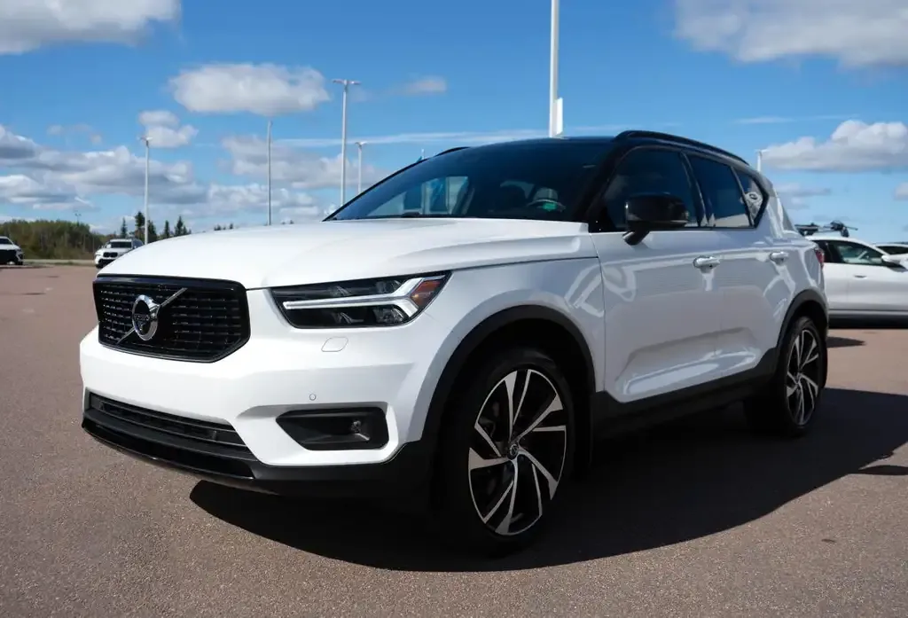 Volvo Xc40 2022 photo 3
