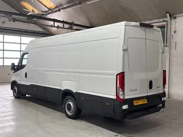 Iveco Daily 2024 photo 3