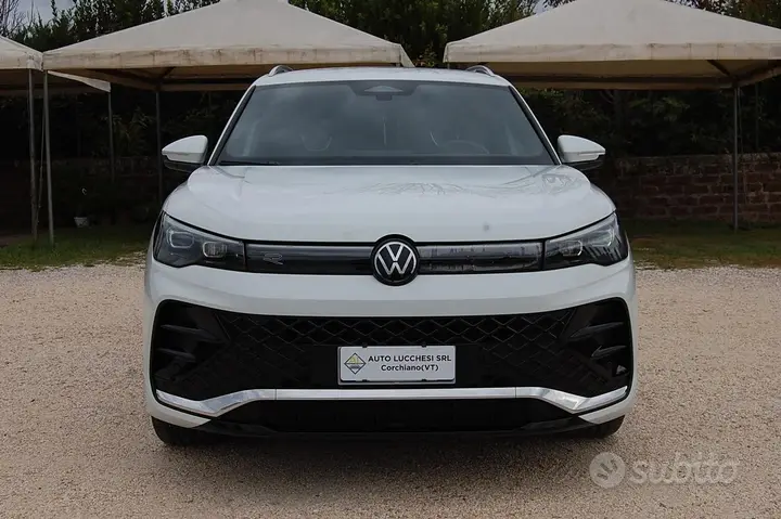 Volkswagen Tiguan 2025 photo 2