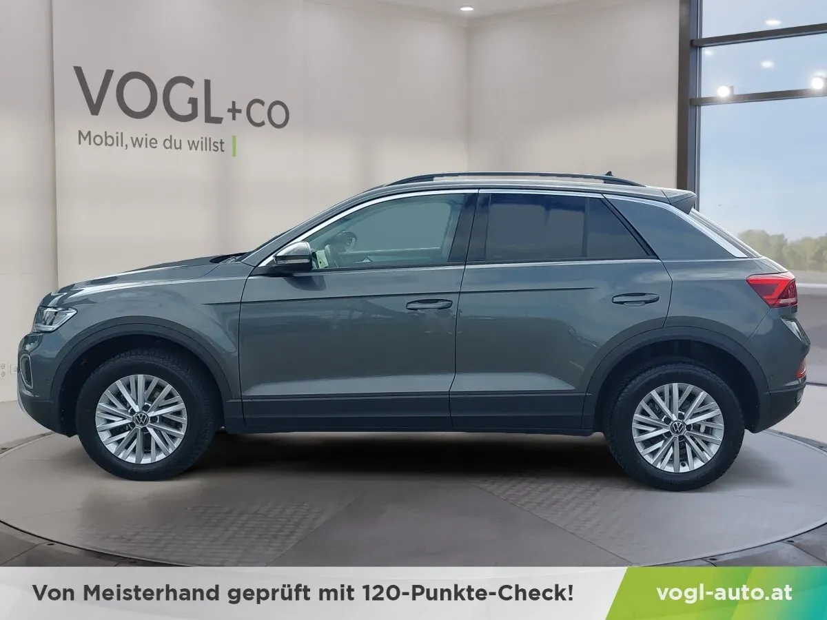 Volkswagen T-Roc 2025 photo 2