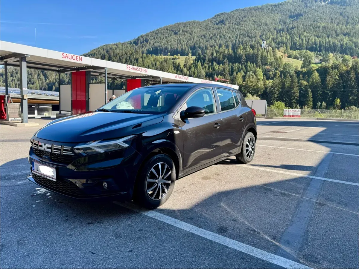 Dacia Sandero 2025 photo 2