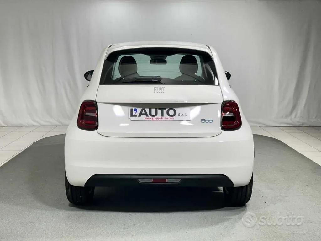 Fiat 500E 2023 photo 4