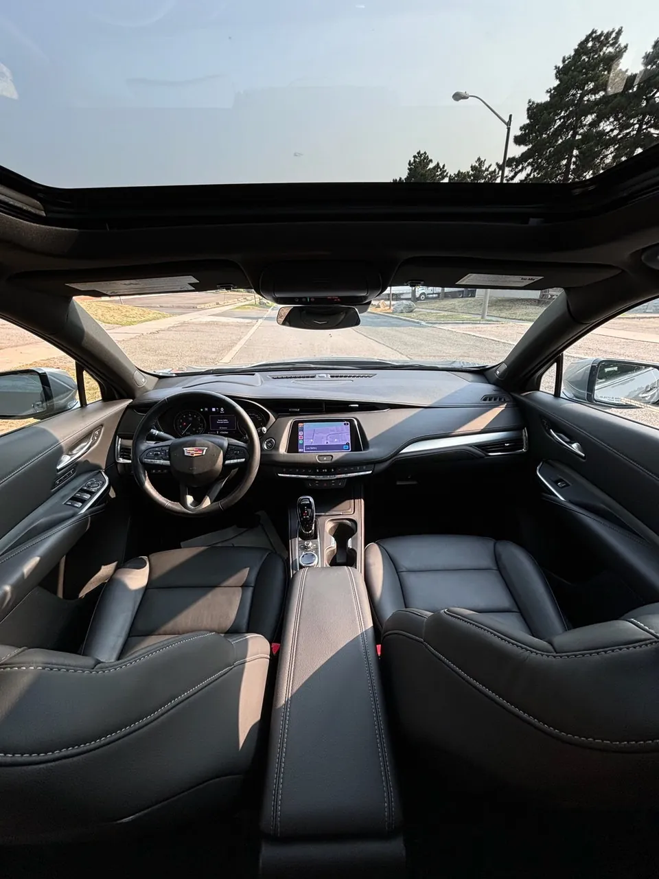 Cadillac Xt4 2023 photo 4
