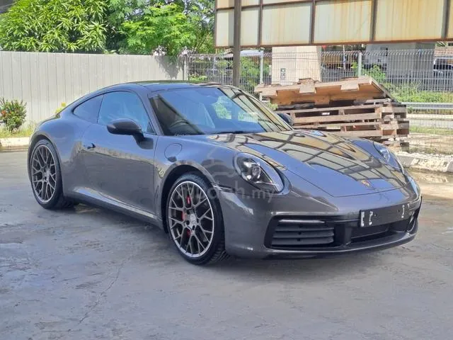 Porsche 911 Carrera 4S