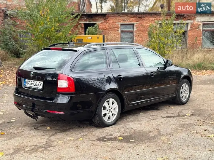 Skoda Octavia 2012 photo 4