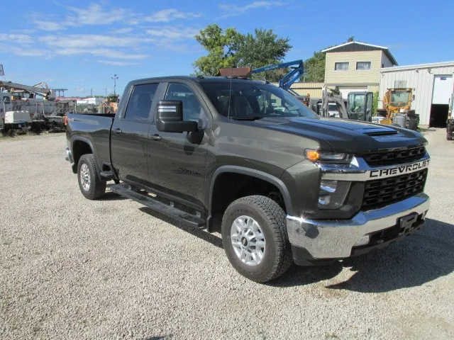 Chevrolet Silverado 2500Hd 2022 photo 3