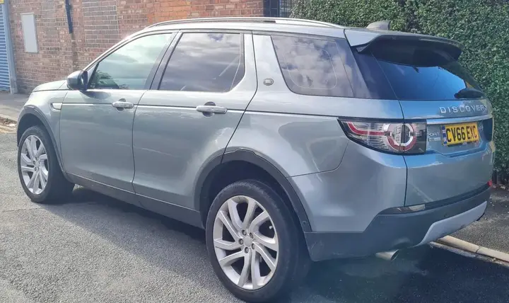 Land Rover Discovery Sport 2016 photo 3