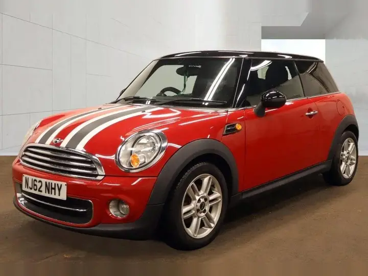 Mini Cooper 2012 photo 2